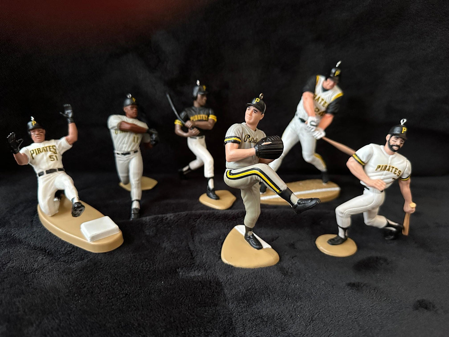 Pittsburgh Pirates MLB Christmas Ornaments Roberto Clemente Willie Stargell Barry Bonds Jason Kendall Andy Van Slyke Brian Giles
