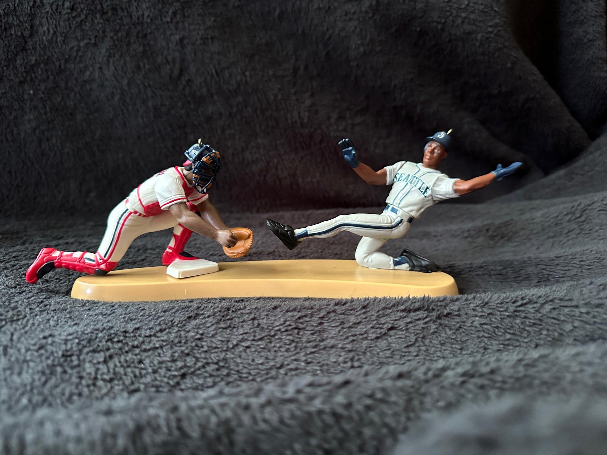 e6d47373-023a-4c9b-ad7b-7ade2178e750