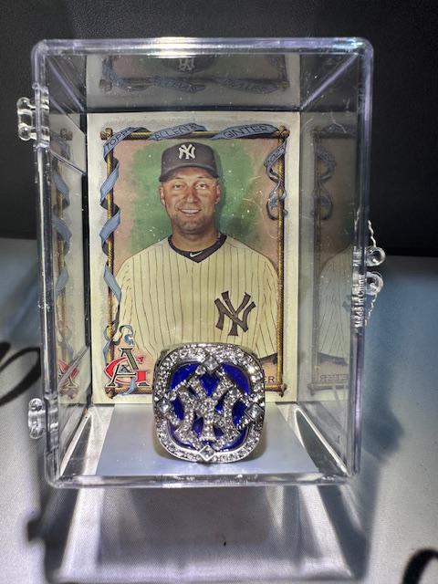 2009 New York Yankees World Series Championship Ring Shadowbox Derek Jeter