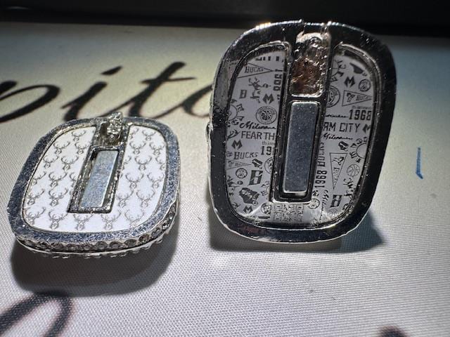 2021 Milwaukee Bucks World Championship Rings Shadow Box Giannis Antetokounmpo