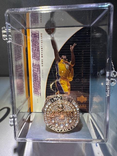 2016 Kobe Bryant Black Mamba Retirement Ring Los Angeles Lakers