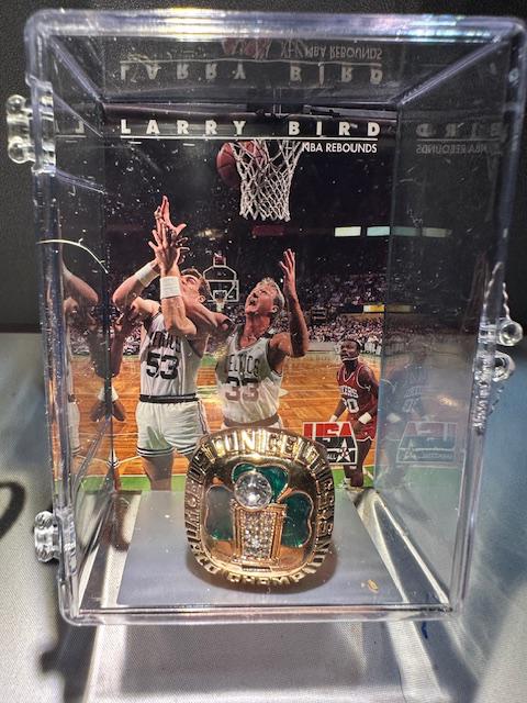 1985-86 Boston Celtics World Championship Ring Shadowbox Larry Bird